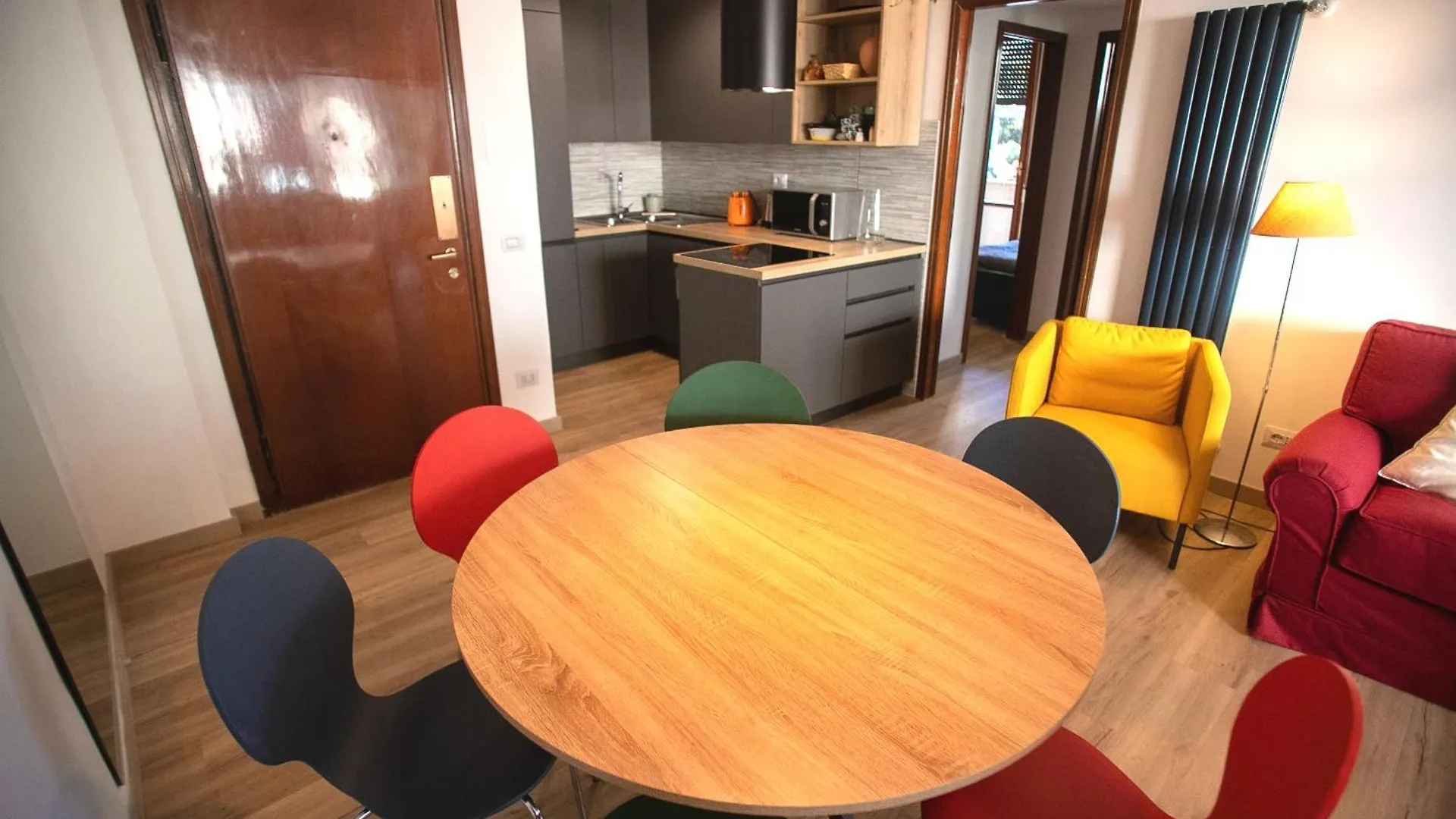 La Casa Delle Camelie Apartment Rome Italy