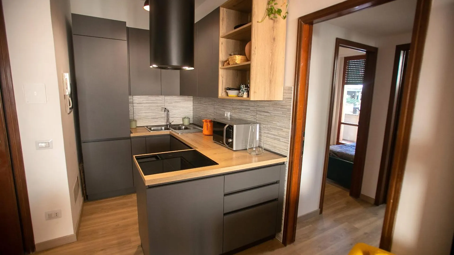 La Casa Delle Camelie Apartment Rome Italy