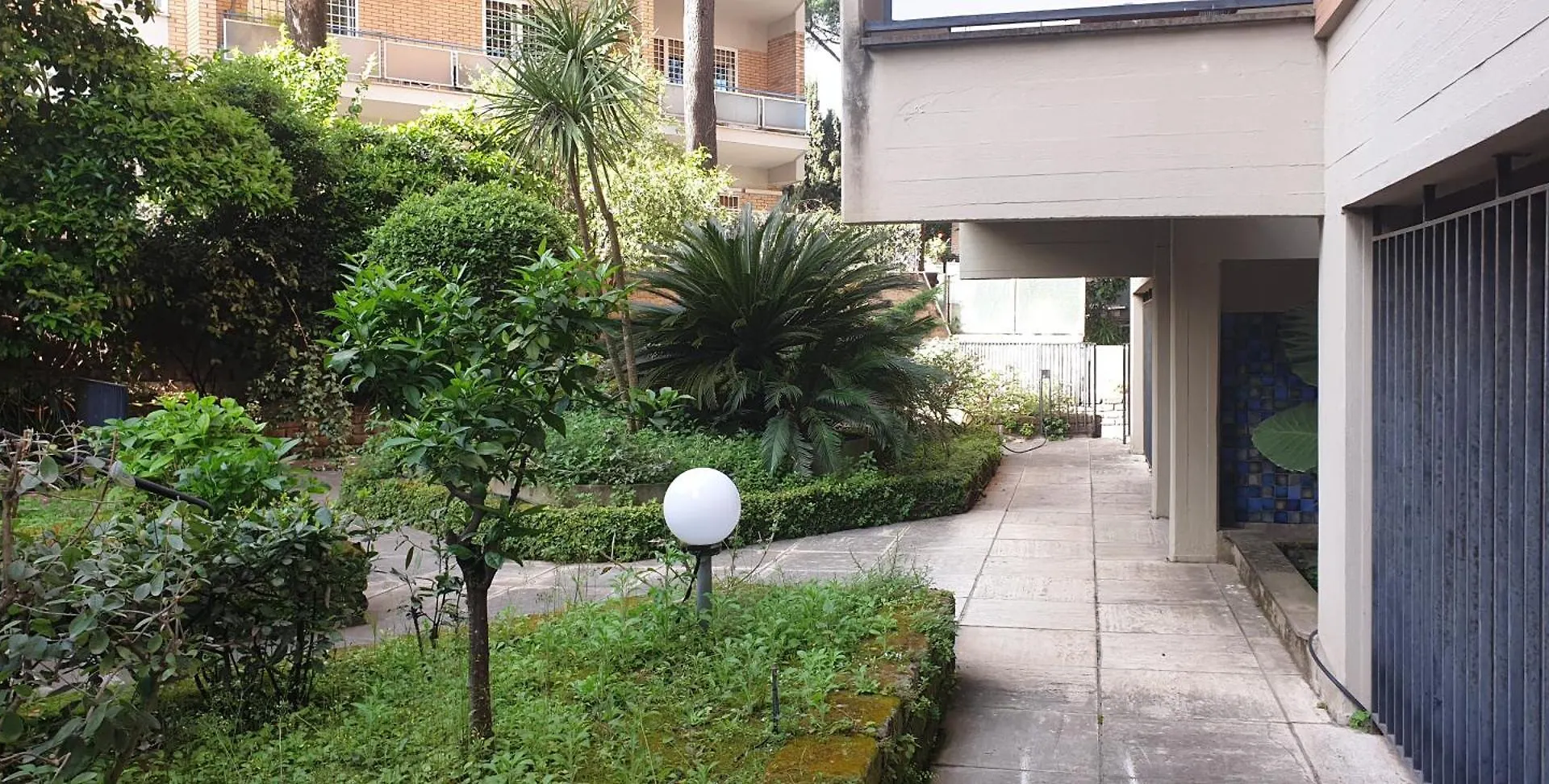 La Casa Delle Camelie Apartment Rome 0*,