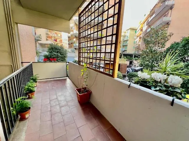 La Casa Delle Camelie Apartment Rome